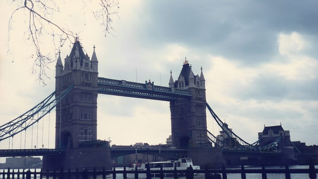 tower-bridge